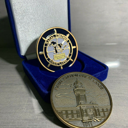 US NAVAL AIR STATION GREAT LAKES ILLINOIS Challenge Coin Gift Large 45mm BOXED