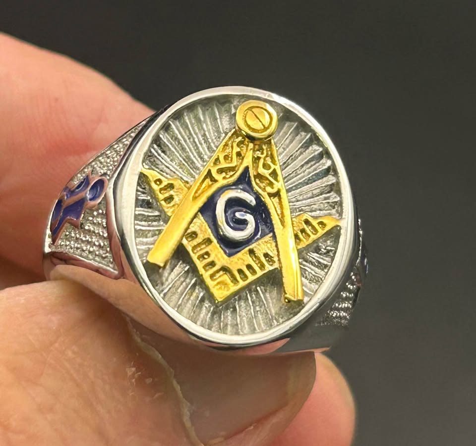 Masonic Freemason Signet Ring Size 12 SKU R-1-For Willie FB Marketplace